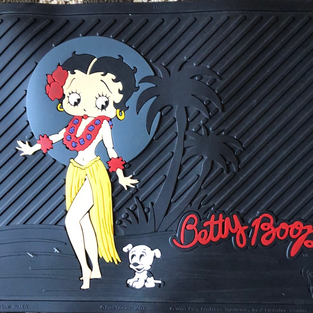 Mat utility new Betty Boop Aloha car, truck, RV, boat Plasticolor 16.5” x 13.5”